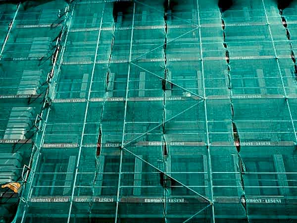 dan-gold-a-jdliinNis-unsplash